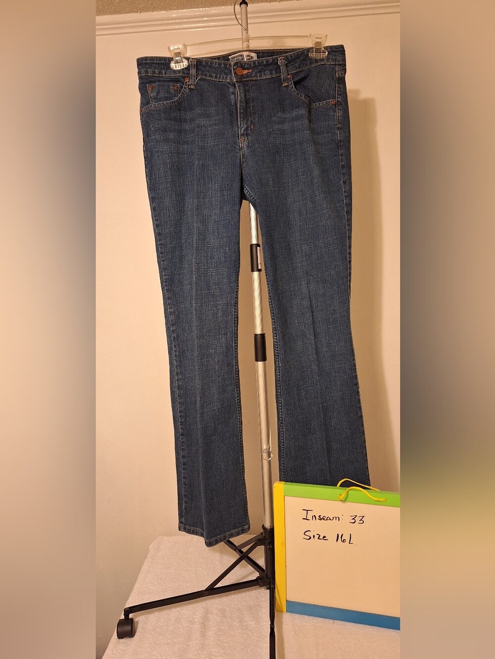 Levi's Women's Dark Blue Low Rise Boot Cut Jeans